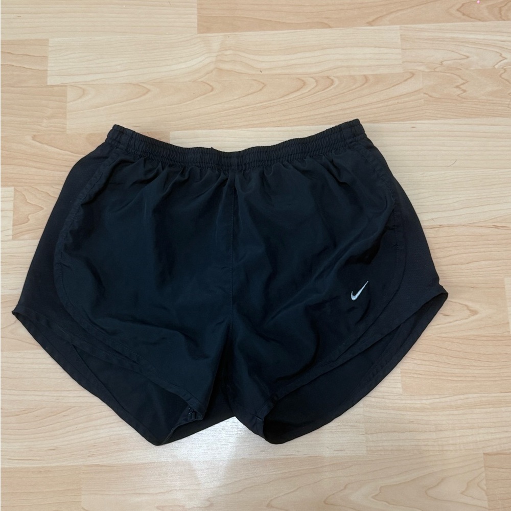 Women’s Nike Shorts - Small